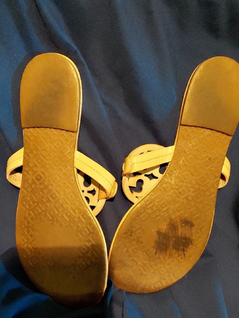 Tory Burch classic thong